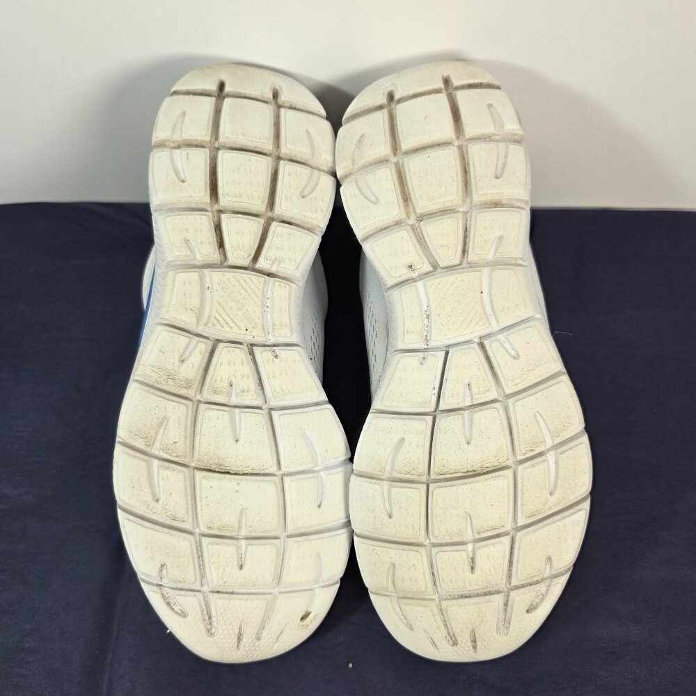 Skechers Slip-On Sneakers Women’s 8.5 Memory Foam - Picture 4 of 10